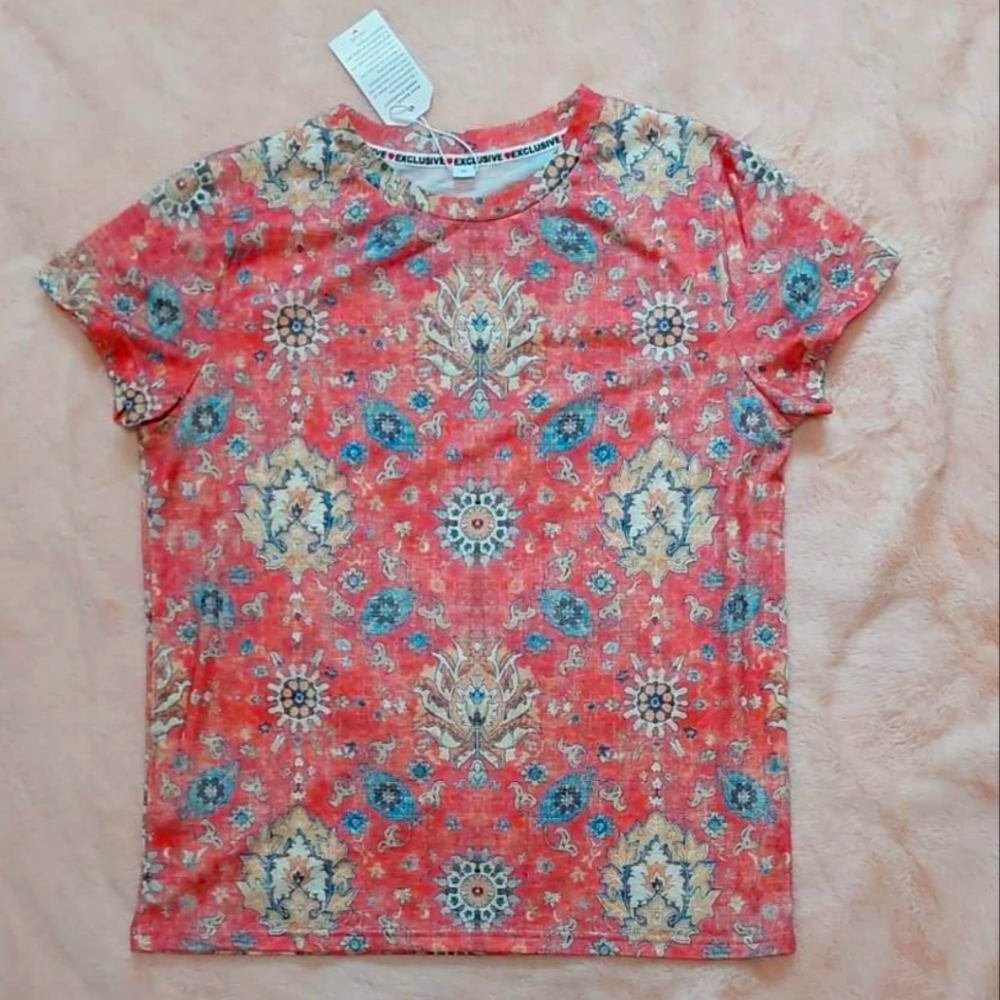 Paisley Patterned T-shirt
